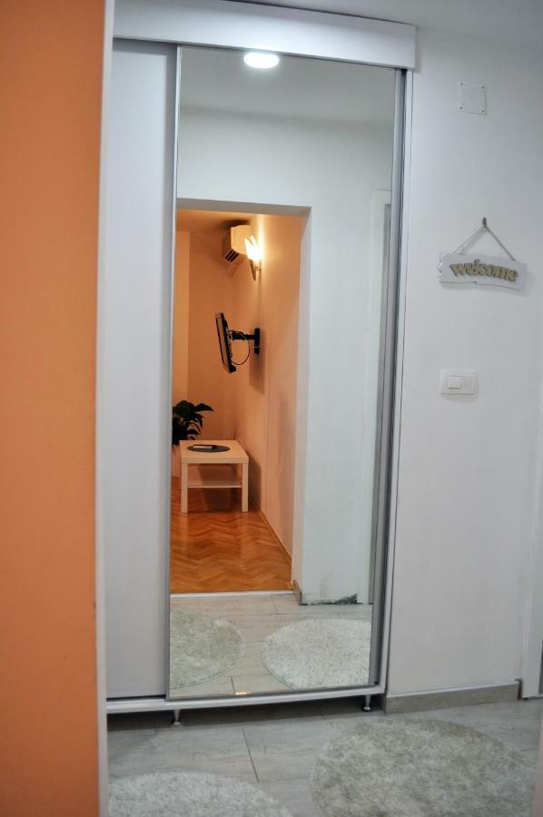 דירות טוזלה Apartman Dina מראה חיצוני תמונה